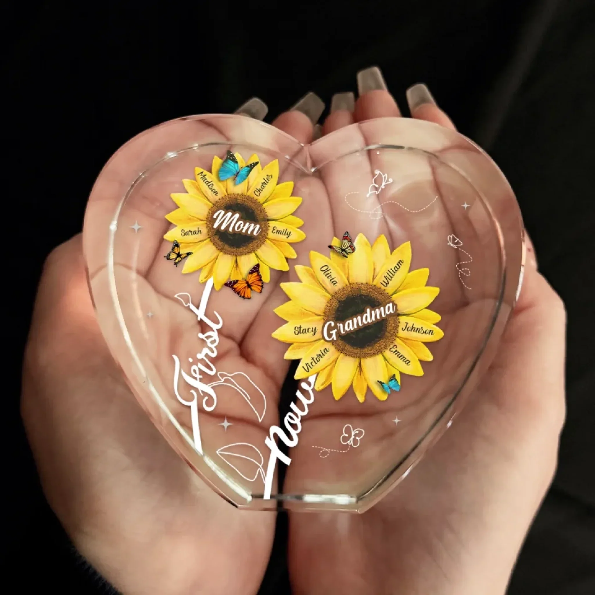 A Garden Of Love, Rooted In Family - Family Personalized Custom 3D Crystal Heart Shaped - Mother's Day, Gift For Mom, Grandma - Image 4