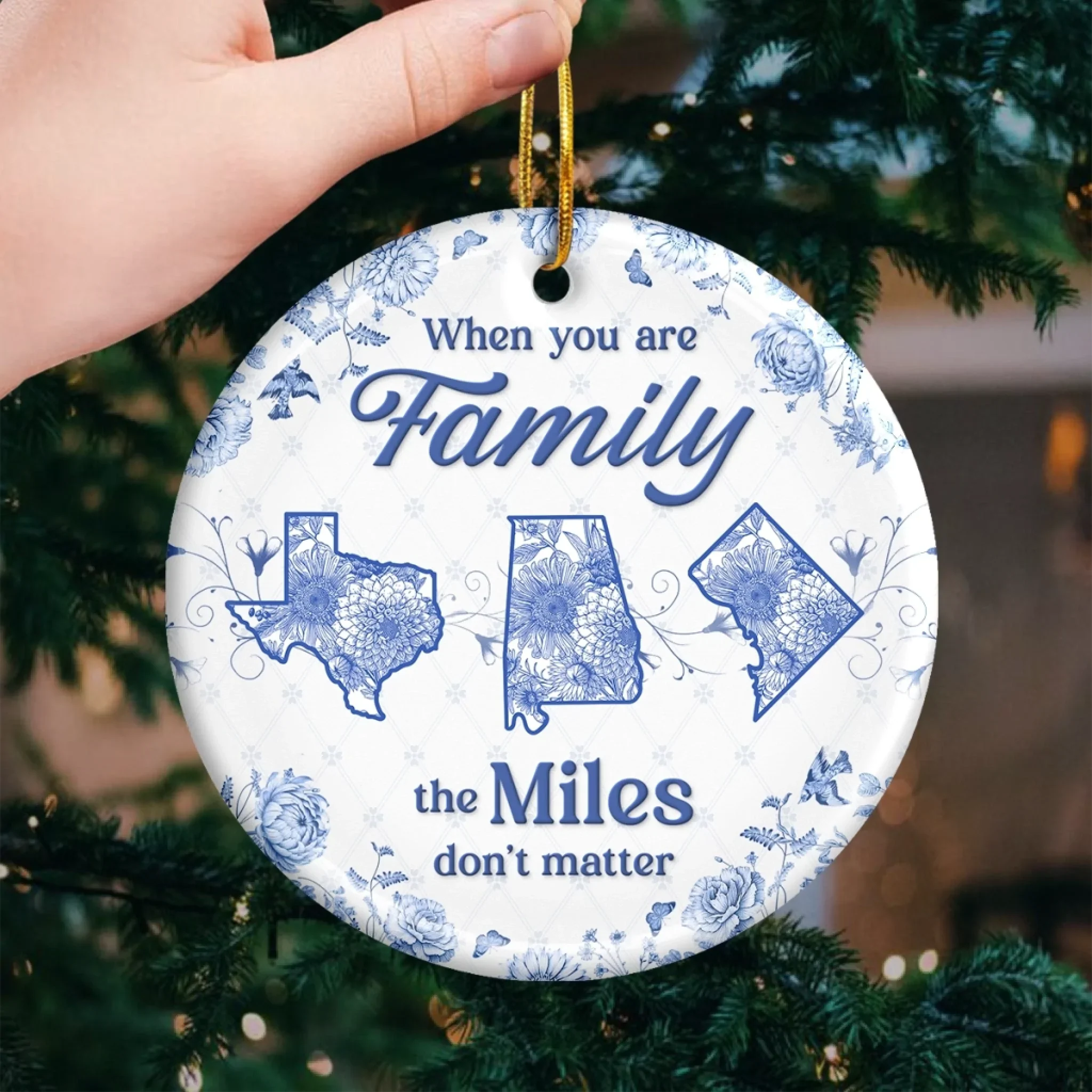 Custom Long Distance Ceramic Ornament - Personalized Christmas Birthday Gifts For Mom, Dad, Kids - No Map Can Measure Love - Image 3