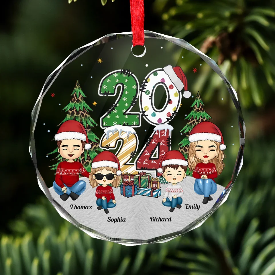 Every Moment With Them Is A Treasure - Family Personalized Custom Circle Glass Ornament - Christmas Gift For Family Members - Image 3
