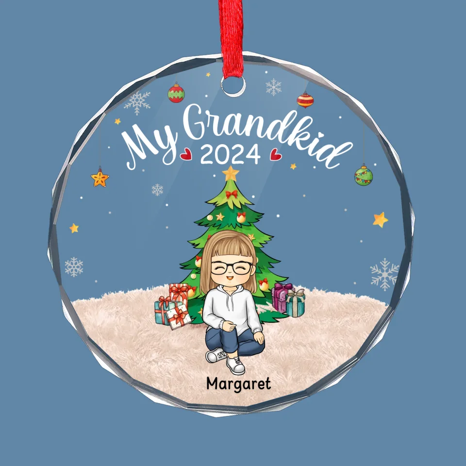 Every Moment With Them Is A Treasure - Family Personalized Custom Circle Glass Ornament - Christmas Gift For Grandma, Grandpa - Image 2