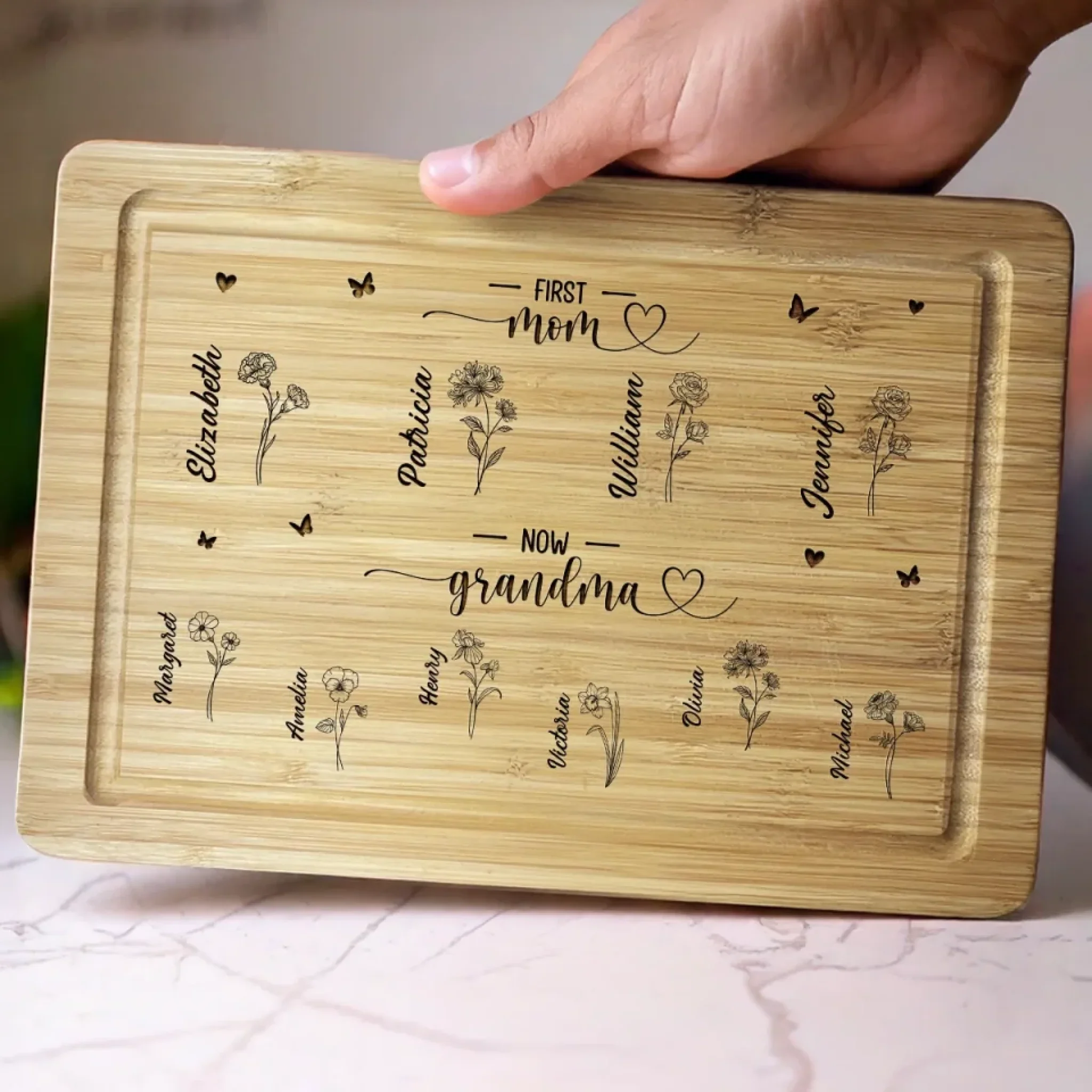 First Mom Now Grandma - Family Personalized Custom Engraved Wooden Cutting Board - Mother's Day, Gift For Mom, Grandma - Image 4