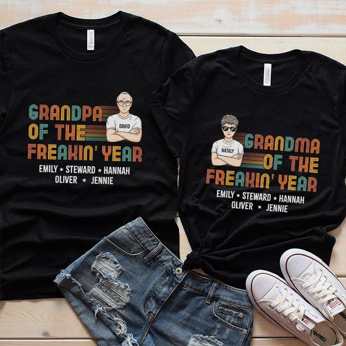 Grandpa & Grandma Of The Freakin' Year - Personalized Matching Couple T-Shirt - Gift For Couple, Husband Wife, Grandparents - Image 3