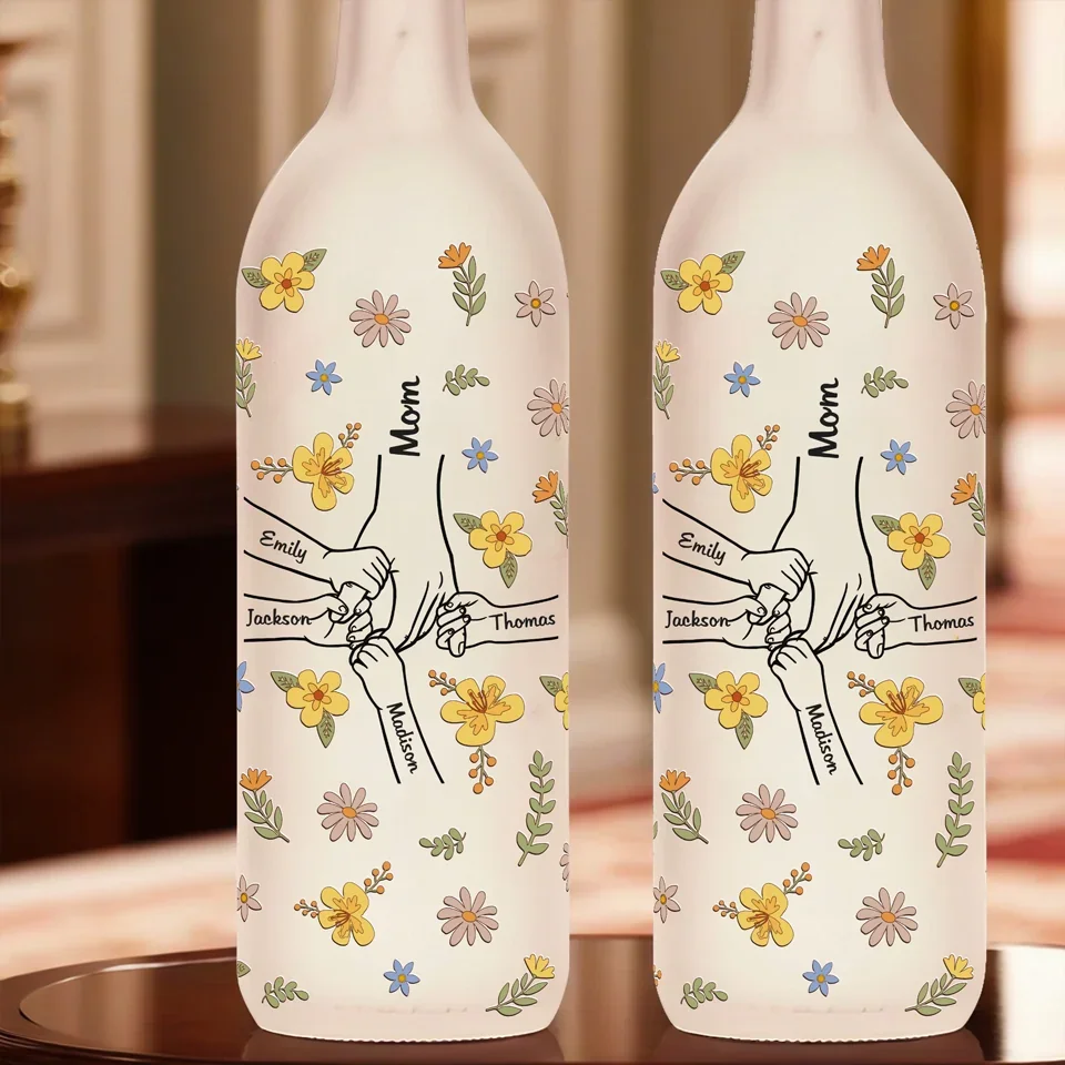 The Hands That Held Mine Taught Me Strength And Kindness - Family Personalized Custom Bottle Lamp - Gift For Mom, Grandma - Image 4