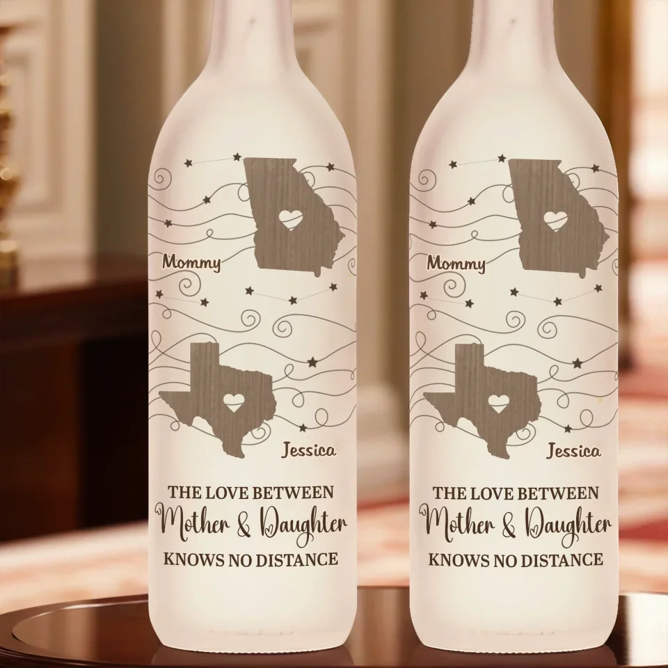 The Love Between A Mother And Daughter Knows No Distance - Family Personalized Custom Bottle Lamp - Gift For Mom, Daughter - Image 4