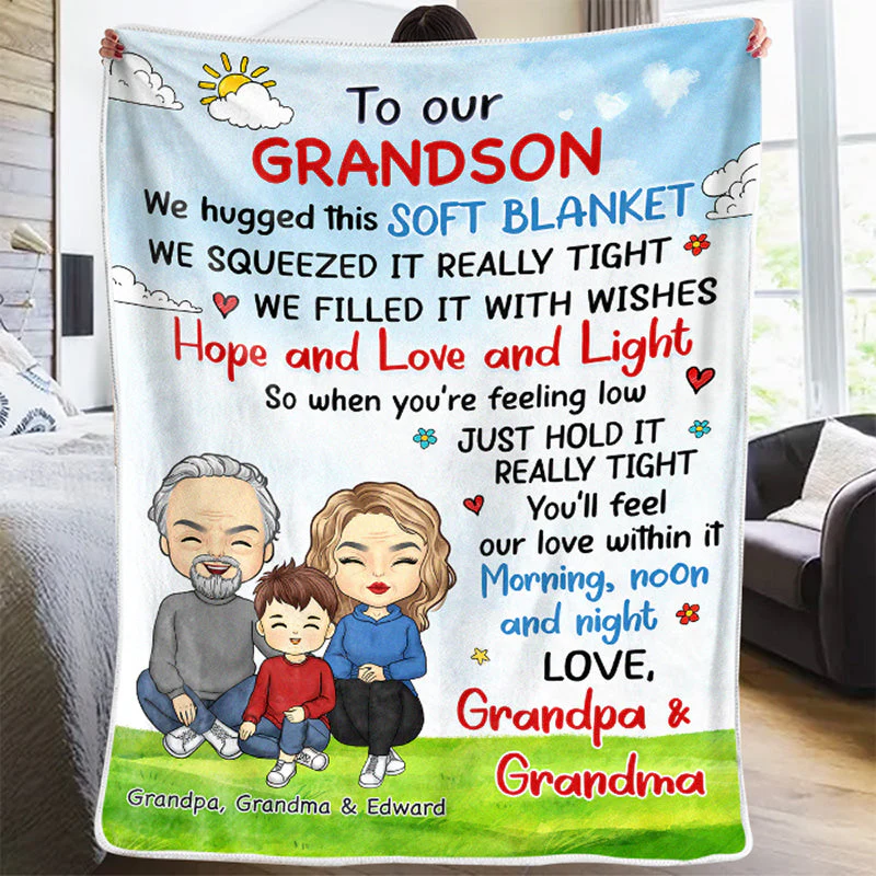 When You're Feeling Low Just Hold It - Family Personalized Custom Blanket - Gift From Grandma, Grandpa - Image 3
